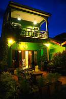 Wayla Hostel - Adults Only