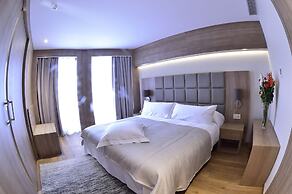 Lamaraz Arts Hotel
