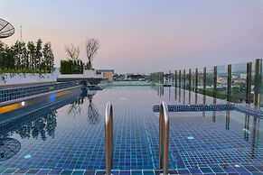 Stay with Nimman Chiang Mai