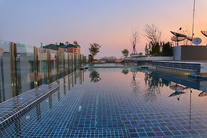 Stay with Nimman Chiang Mai