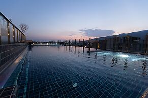 Stay with Nimman Chiang Mai