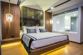 Stay with Nimman Chiang Mai