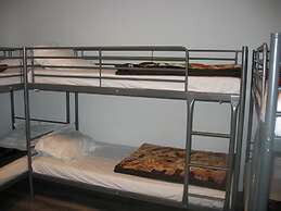 Guest House Amsterdam - Hostel