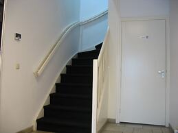 Guest House Amsterdam - Hostel