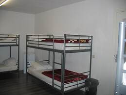 Guest House Amsterdam - Hostel