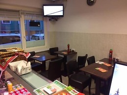 Guest House Amsterdam - Hostel