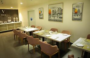 Vybrant Hotels