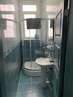 Blue Suites by V