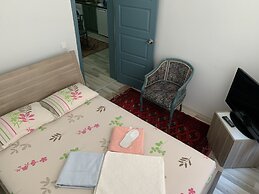 Blue Suites by V