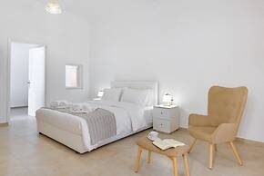 Iriana Suites