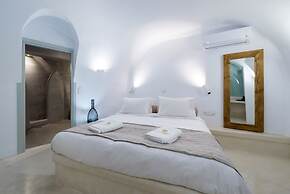 Iriana Suites