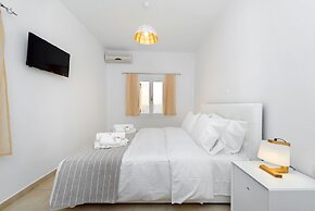 Iriana Suites