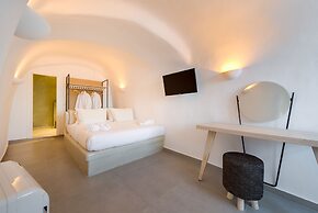 Iriana Suites