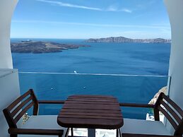 Iriana Suites
