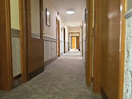 Hotel Lav