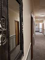 Hotel Lav