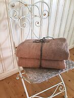 Alsbrogaard Deluxe Bed & Breakfast