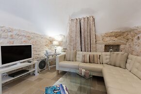 Trullo Giglio
