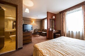 Ezeretz SPA Hotel