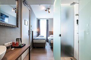 Melrose Hotel