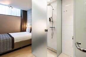 Melrose Hotel