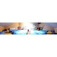 Varad Inn Hostel and Cafe