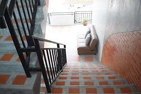 Isayarada Apartment
