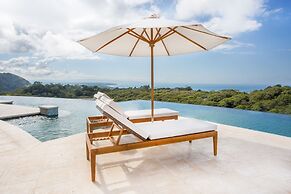 Hotel Three Sixty - Adults Only