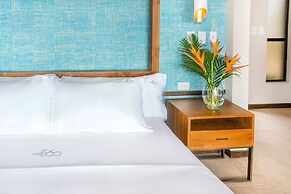 Hotel Three Sixty - Adults Only