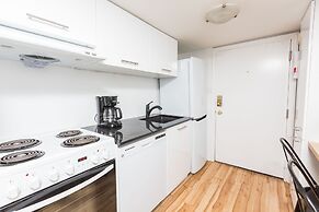 Applewood Suites - The Annex Lofts