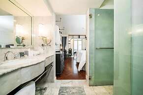 Akara Hotel Bangkok
