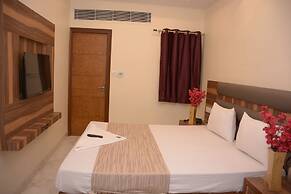 Hotel Golden Oasis Delhi