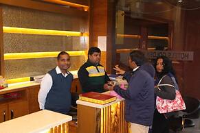 Hotel Golden Oasis Delhi