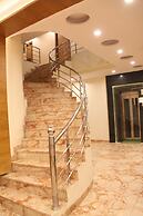 Hotel Golden Oasis Delhi