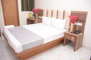 Hotel Golden Oasis Delhi