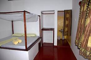 Baraka Aquarium Bungalows