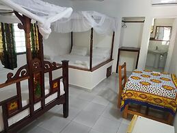 Baraka Aquarium Bungalows