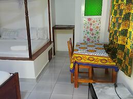 Baraka Aquarium Bungalows