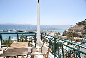 Akteon Rooms