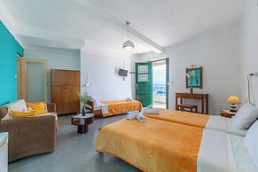 Akteon Rooms