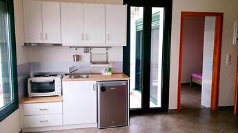 Akteon Rooms
