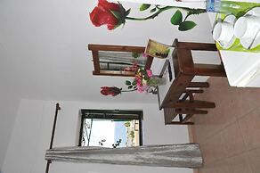 Akteon Rooms