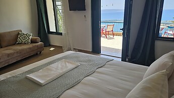 Akteon Rooms