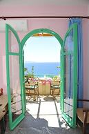 Erofili Rooms