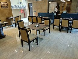 Hotel Mumbai House