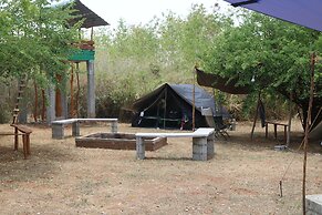 Dev's Campground