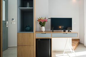 The 48 Suites