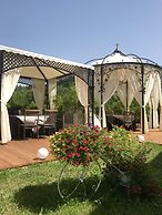 Park Hotel RAYA Garden