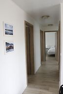Glacier Inn