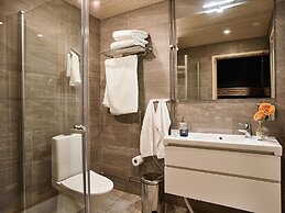 Nova Skyland Hotel